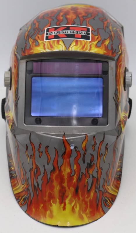 lot 17 image: Welding Helmet