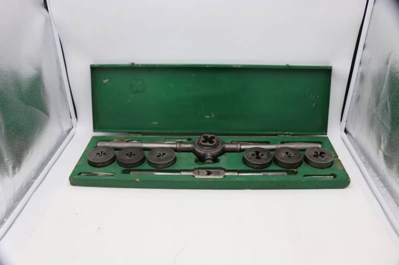 lot 49 image: Tap n Die Set