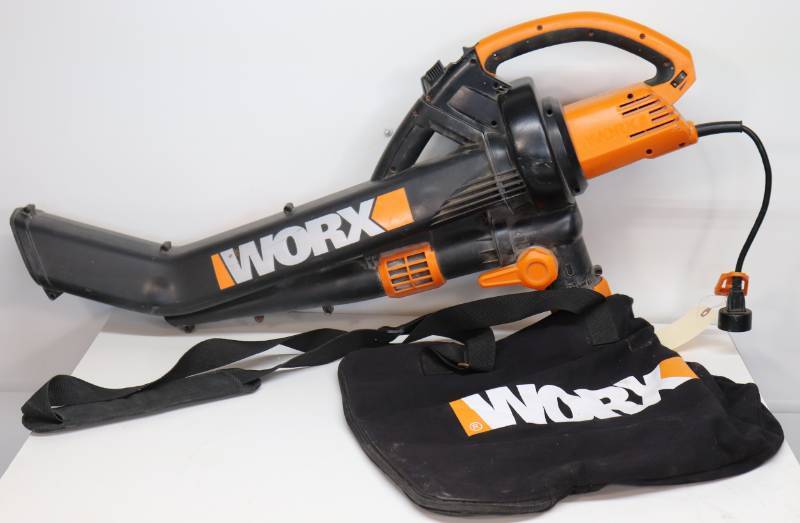 lot 64 image: Worx WG501 Corded Leaf Blower
