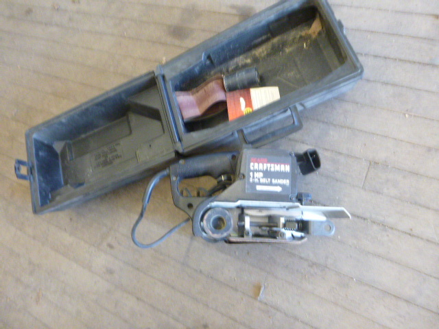 lot 24 image: Craftsman Belt Sander