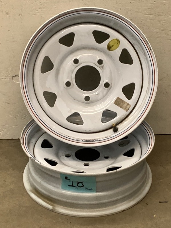 lot 18 image: (2) 15 Trailer Wheels