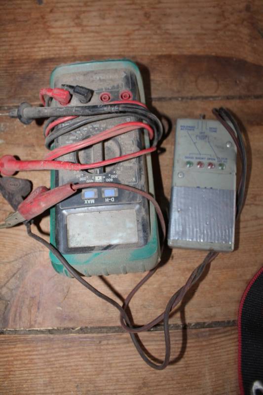 lot 127 image: Greenlee Test Instruments 93-606 Tester, Solenoid Activator