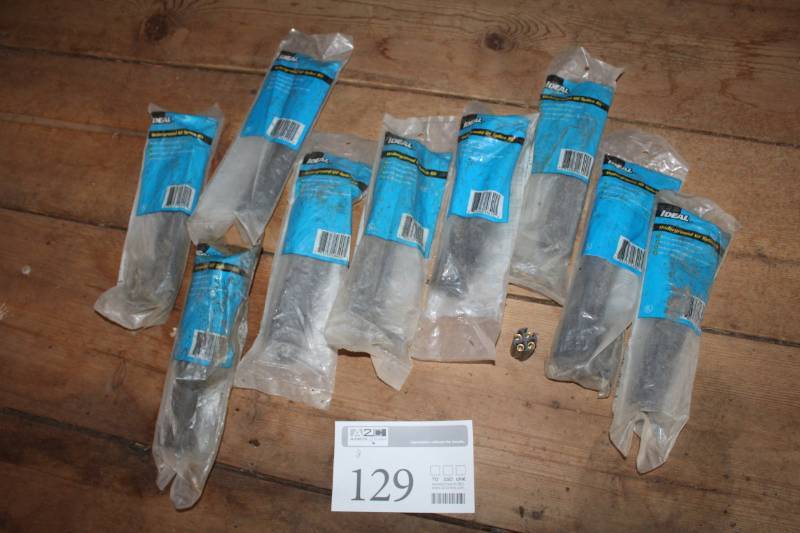 lot 129 image: Ideal Underground UF Cable Splitters