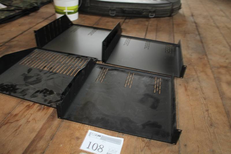lot 108 image: Computer Rack Mount Shelves