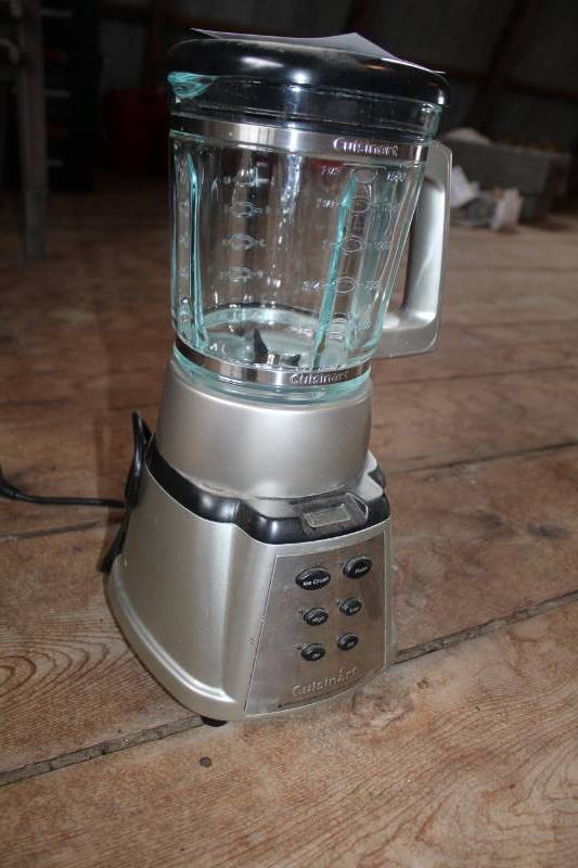 lot 149 image: Cuisinart Blender