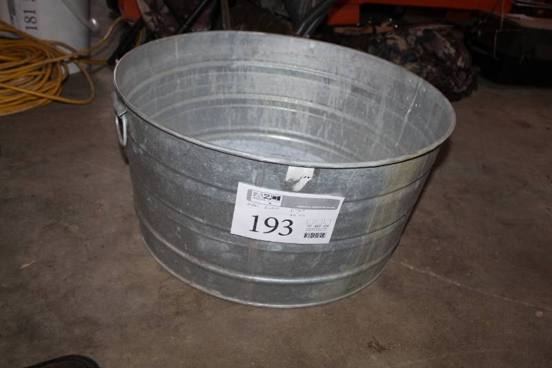 lot 193 image: Metal Bucket with Handles