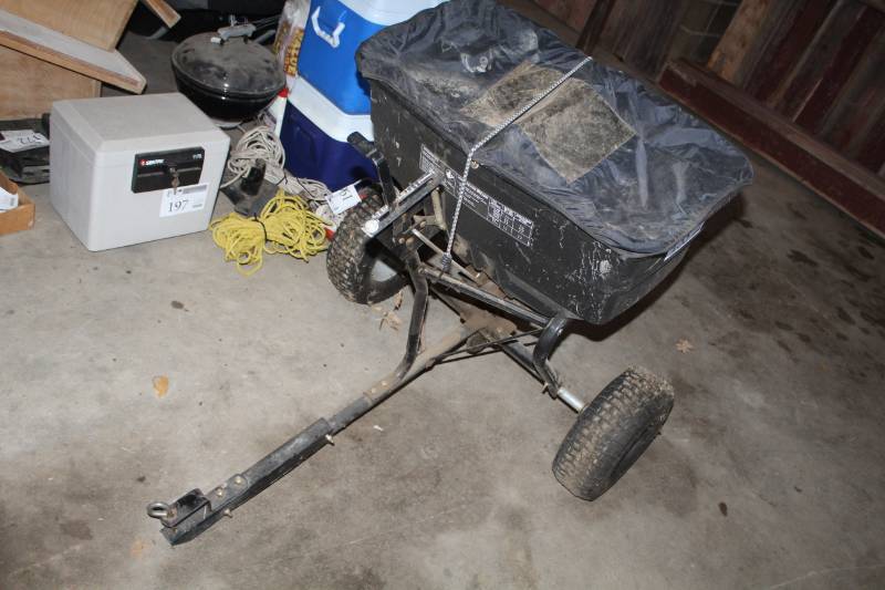 lot 155 image: Agri-fab Rider Lawn Mower Spreader Attachment