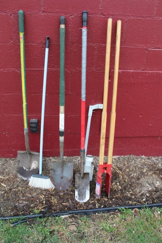 lot 221 image: Spades, Broom, Line Painter, Post Hole Digger