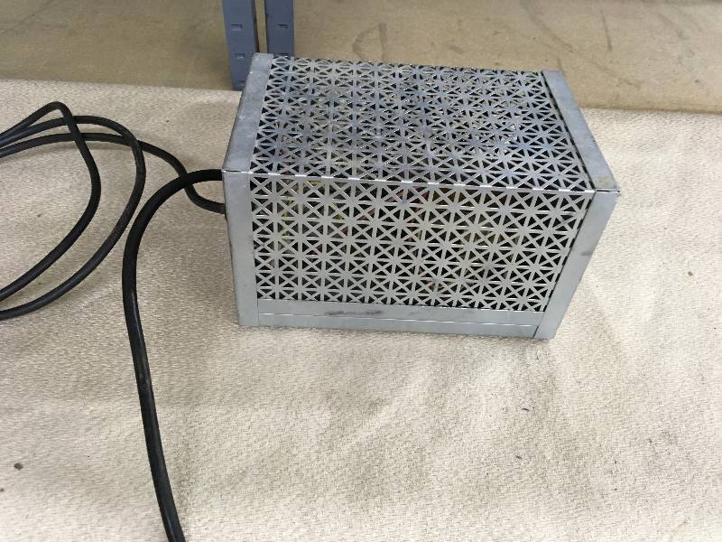 lot 528 image: Golf Cart Charger