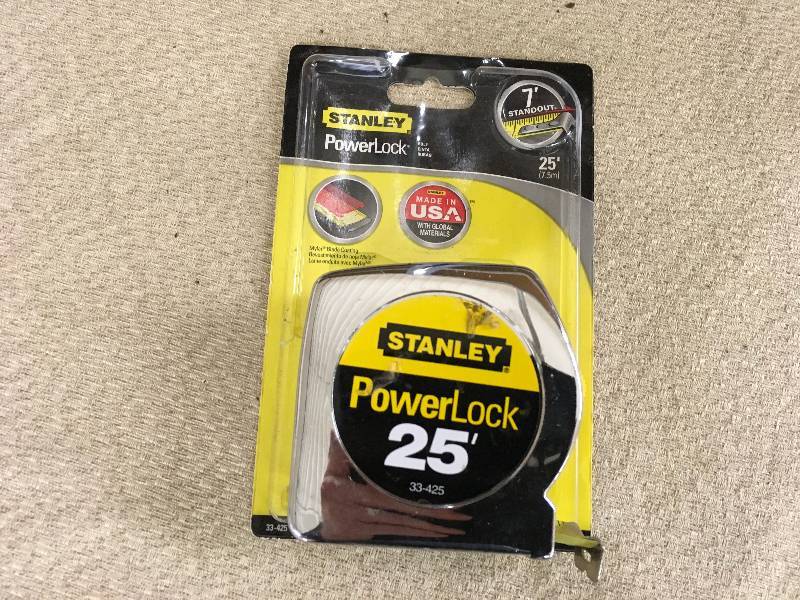 lot 541 image: Stanley Tape Measure