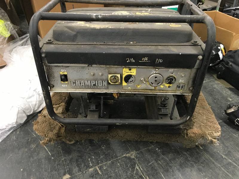 lot 547 image: 5000 Watt Generator