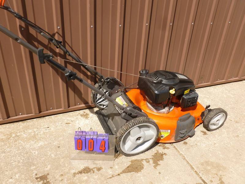 SnS Auctions # 372 Early Summer Outdoor Equipment
