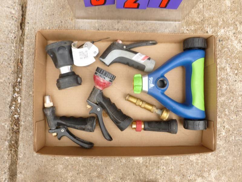 SnS Auctions # 372 Early Summer Outdoor Equipment