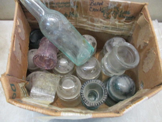 Glass insulators