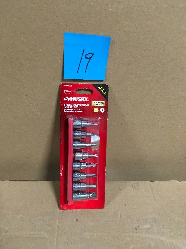 lot 19 image: Husky 38 in. Drive Tamper Proof Torx Bit Socket Set (8-Piece)  in good condition