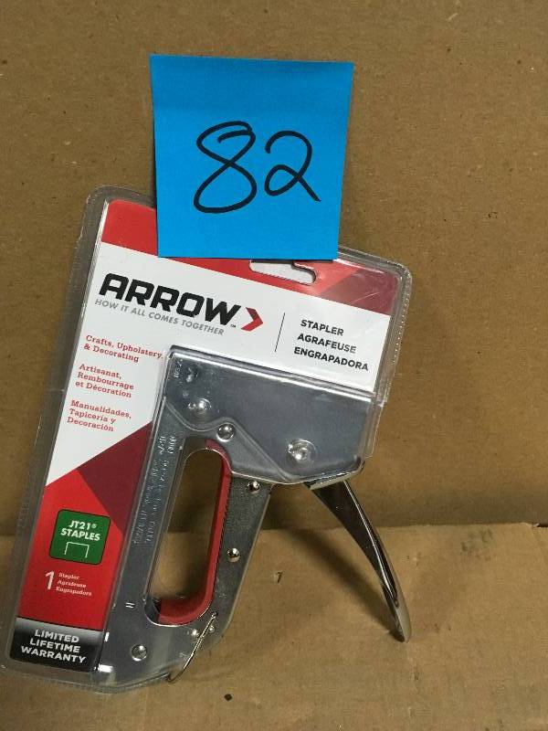 lot 82 image: Arrow Fastener 7.4 in. Light Duty Staple Gun  in good condition