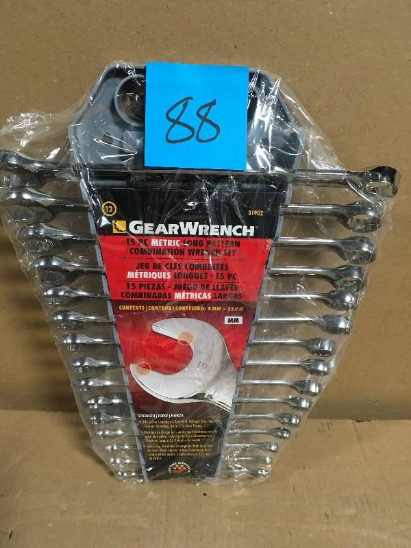 lot 88 image: GearWrench Metric Combination Wrench Set (15-Piece)  in good condition