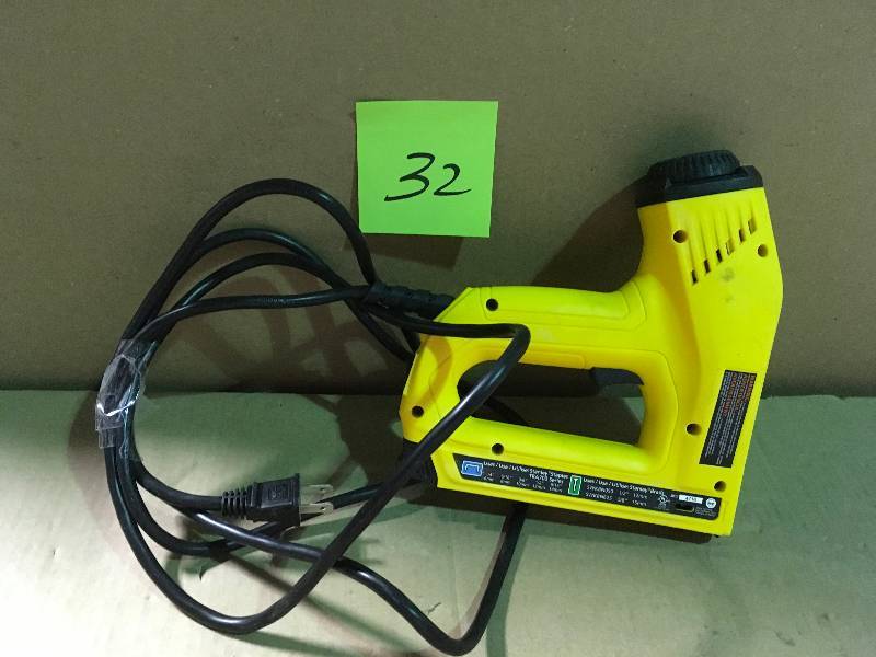 lot 32 image: Stanley 2-in-1 Electric Stapler and Strip Brad Nailer in good condition