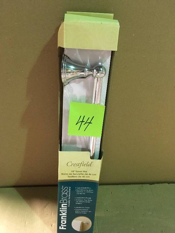 lot 44 image: Delta Crestfield 18 in. Towel Bar in Chrome in good condition