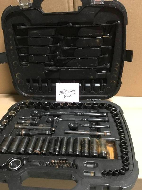 lot 77 image: Husky 14 in., 38 in. and 12 in. Drive 100-Position Universal SAE and Metric Mechanics Tool Set (105-Piece) MISSING PCS