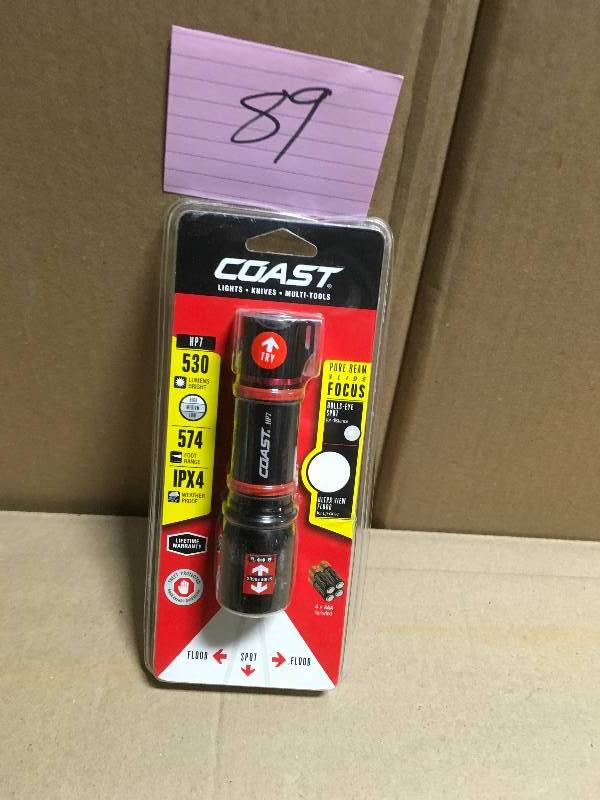 lot 89 image: Coast 570 Lumens Flashlight in good condition
