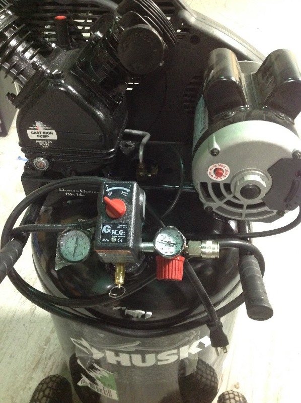 lot 102 image: Husky 30 Gal. 155 PSI Ultra-Quiet Portable Electric Air Compressor in working conditions need change the gasket