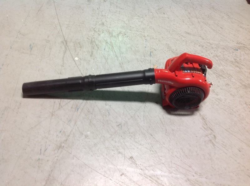 lot 101 image: Homelite 150 MPH 400 CFM 2-Cycle Handheld Gas Leaf Blower in working conditions