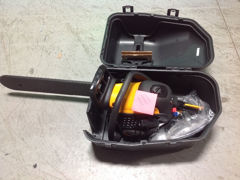 lot 111 image: Poulan PRO PR5020 20 in. 50cc Gas Chainsaw in good conditions