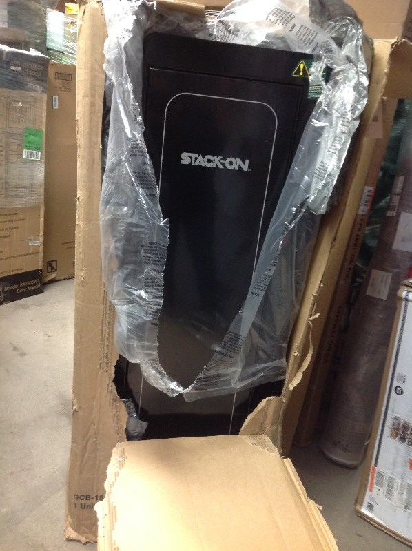 lot 116 image: STACK-ON Weapon Storage Cabinet, Rifle Style, Blk in good conditions