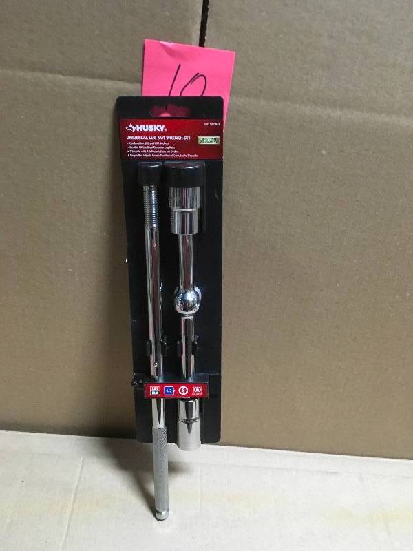 lot 10 image: Husky Universal Lug Nut Wrench Set (4-Piece)  in good working condition