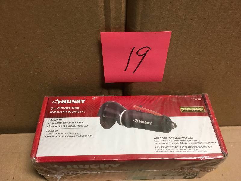 lot 19 image: Husky H4210 3 in. Cut-Off AIR Tool  in good working condition