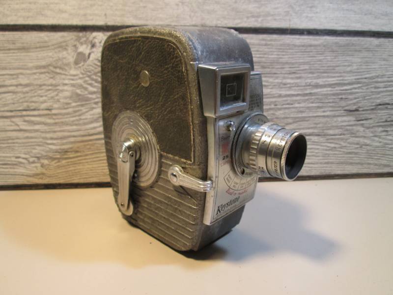 lot 15 image: Vintage Keystone Dial-O-Matic 8mm V...