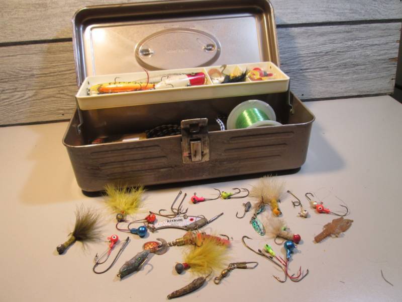 metal fishing tackle boxes