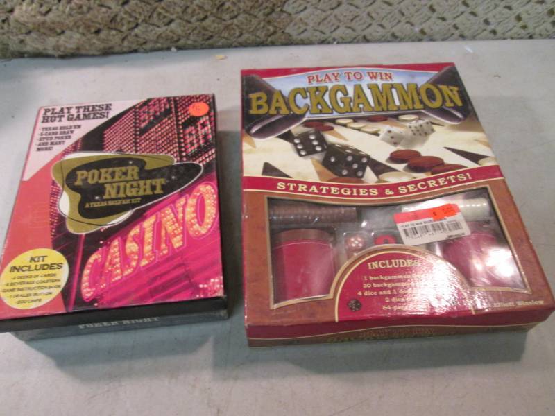 lot 59 image: Texas Holdem Poker Kit and Backgam...