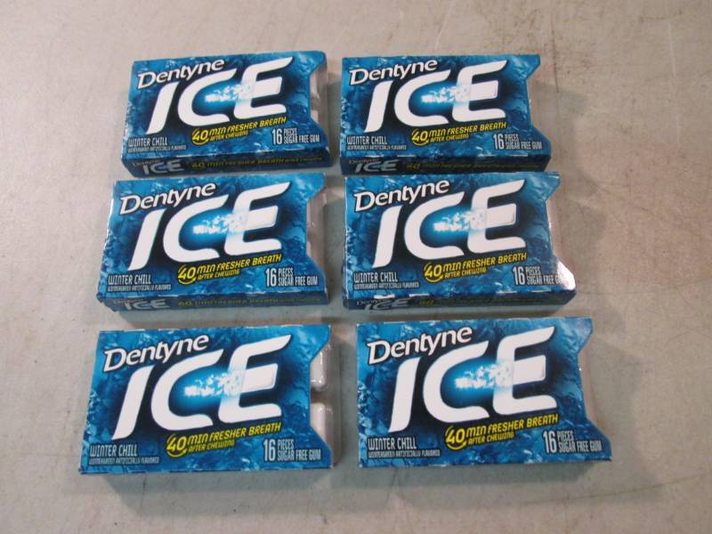 lot 78 image: 6 Packs of Dentyne Ice Winter Chill...