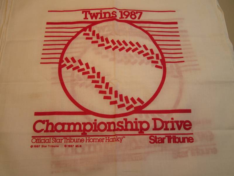 lot 98 image: Lot of 12 Twins 1987 Champion Drive...
