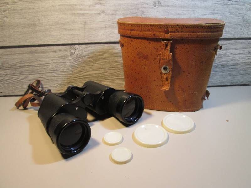 lot 100 image: Vintage Pair of Stellar 7x50 Binocu...