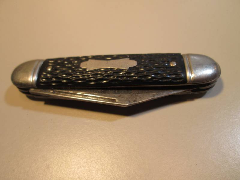 lot 125 image: Vintage Colonial Prov RI 3-Blade Po...