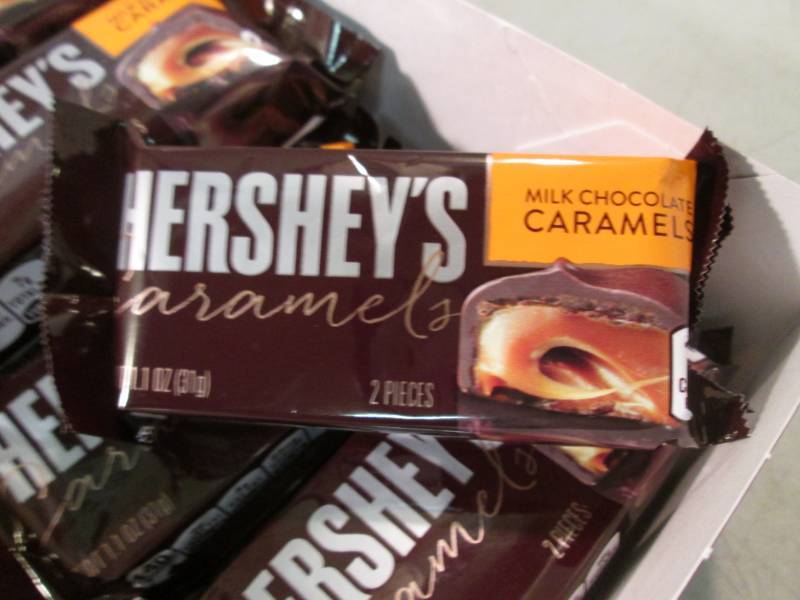lot 134 image: Box of 12 Hersheys Caramels Best by...
