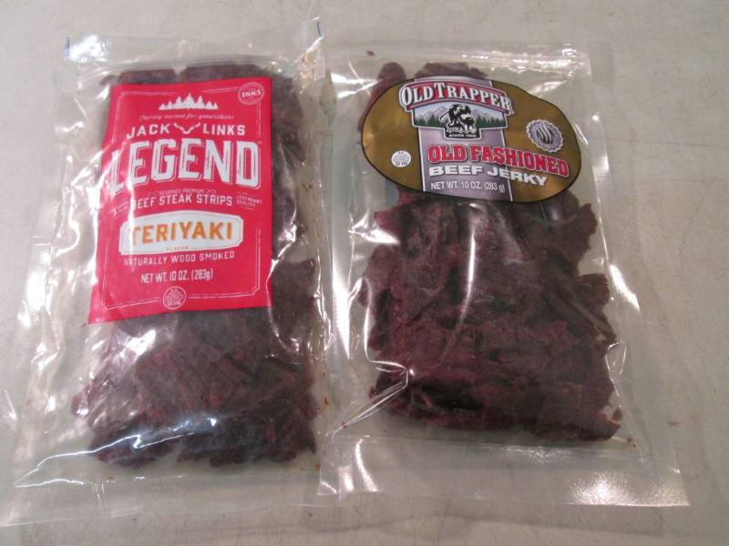 lot 140 image: 2 Bags of Beef Jerky  B-1...