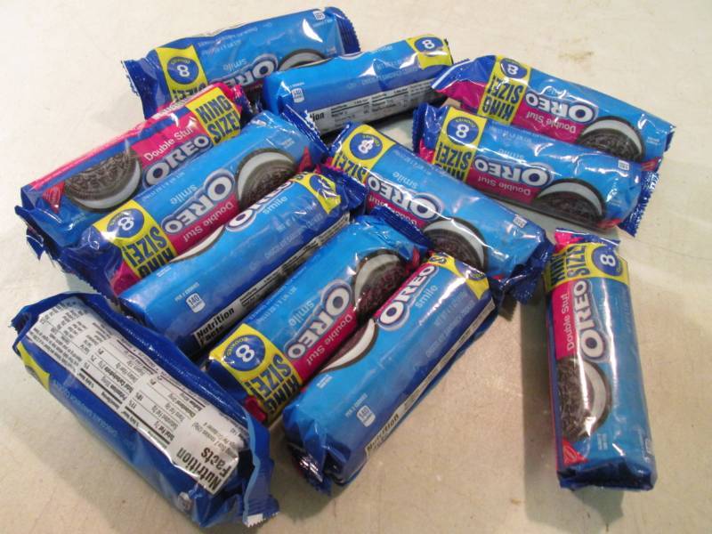 lot 158 image: 12 Packs of Double Stuf Oreo Cookie...