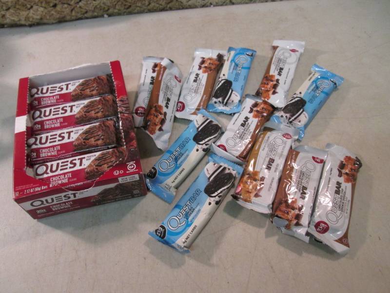 lot 168 image: Assorted Quest Protien Bars  B-1...