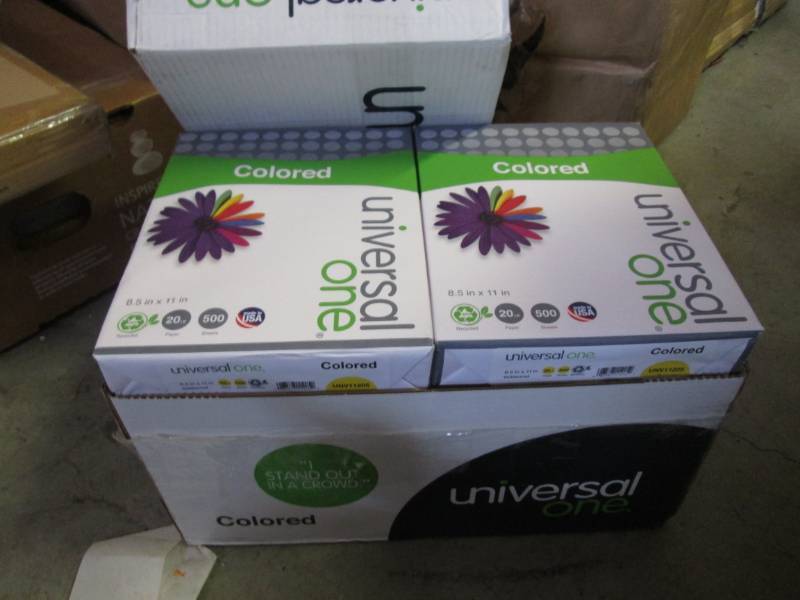 lot 222 image: Case of 10 Reams 5000 Sheets of Col...