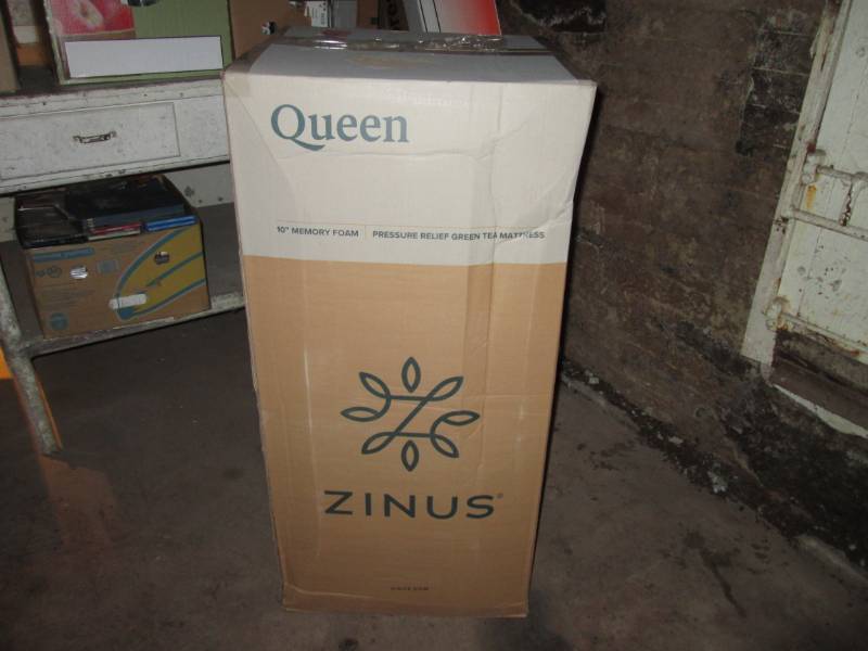 lot 243 image: New Zinus Queen Size 10 Memory Foa...
