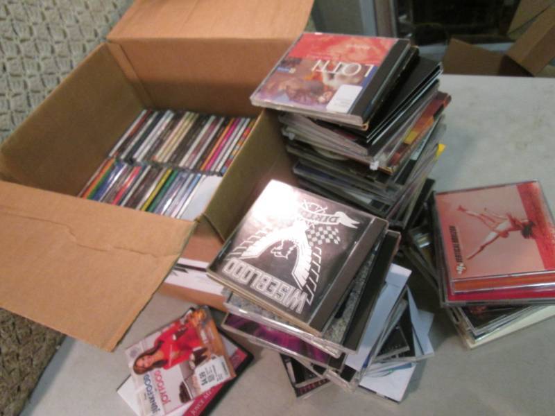 lot 246 image: Lot of 141 CDs  CLR...