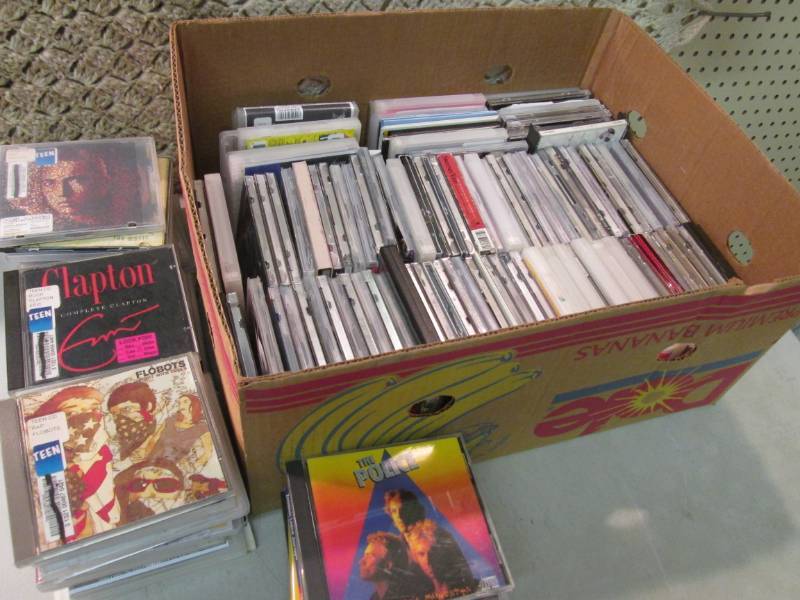 lot 249 image: Lot of 142 CDs  CLR...