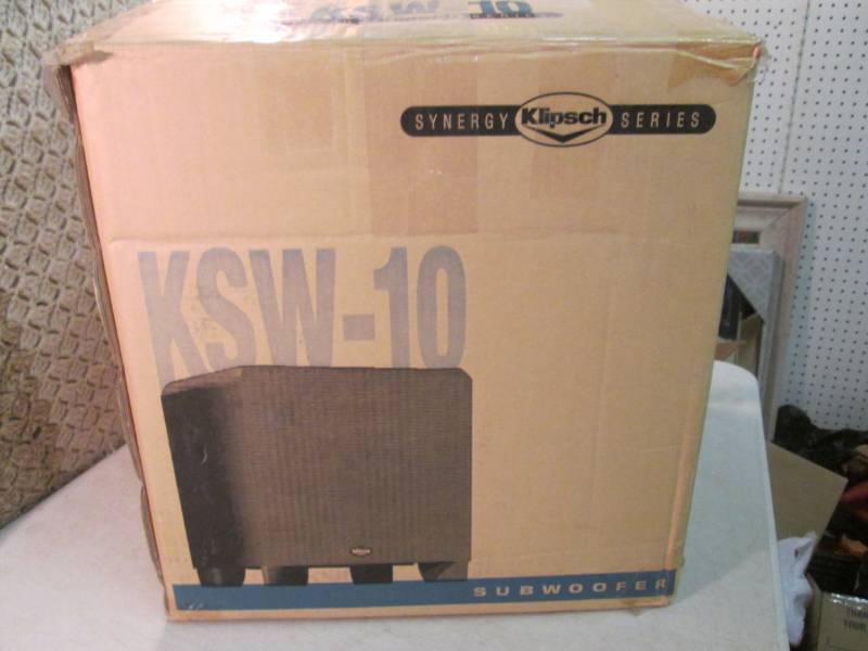 lot 299 image: Klipsch Synergy Series KSW-10 Subwo...