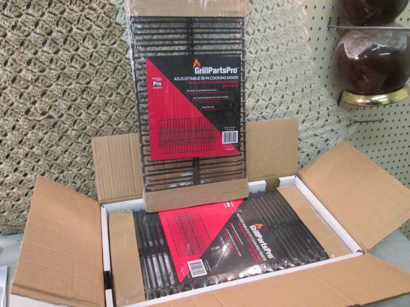 lot 337 image: Case of 8 Grill Parts Pro Adjustabl...