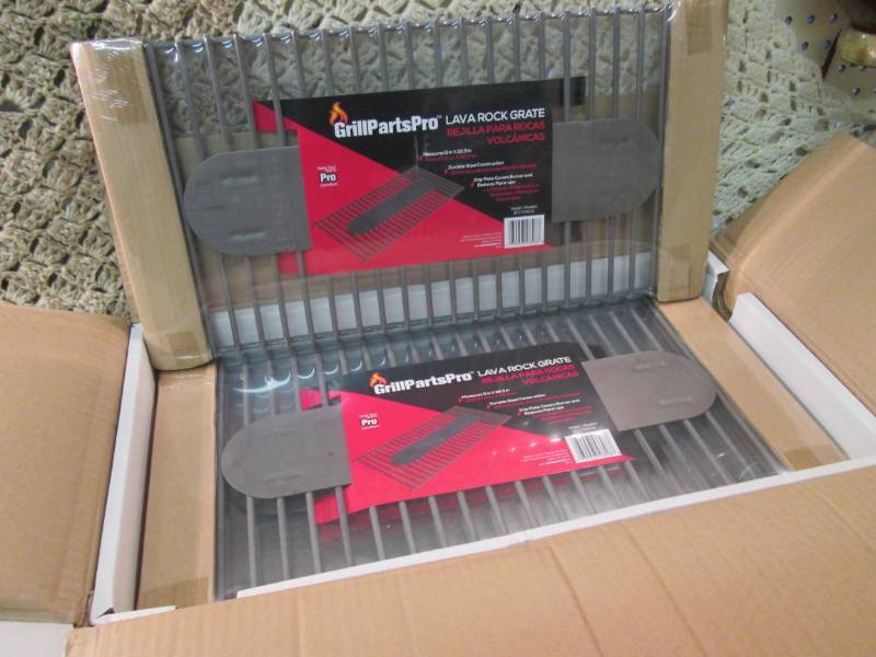 lot 338 image: Case of 4 Grill Parts Pro Lava Rock...