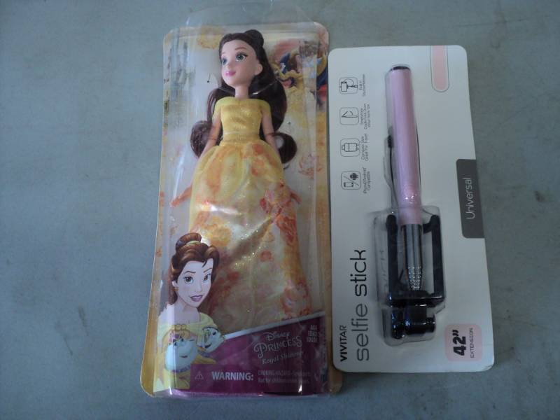 Disney Princess and Vivatar Selfie ...